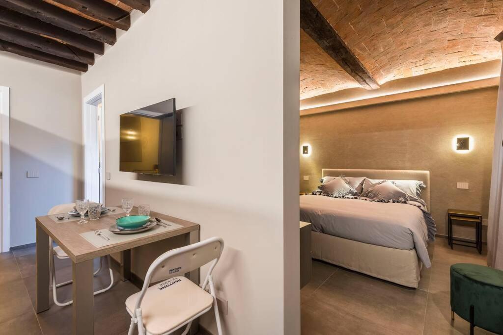 Appartement Torre 13 à Modène Extérieur photo